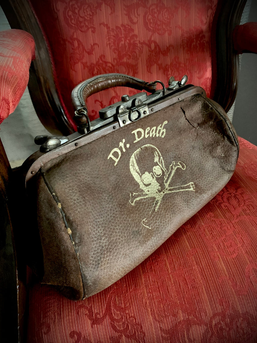 Antique 1800's Insane Asylum doctors medical bag by MourningMarket, $299.00