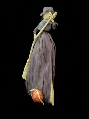 Corn Husk Witch - old